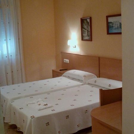 Hotel Mont-Roig Kültér fotó